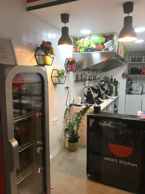 SMART KITCHEN