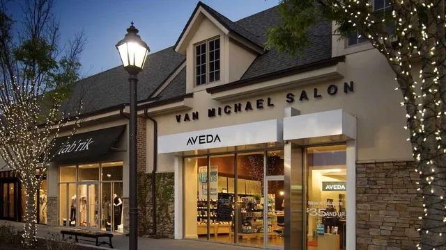 Van Michael Salon