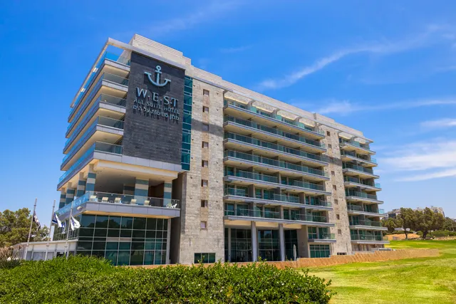 West All Suite Hotel Ashdod - מלון ווסט אשדוד