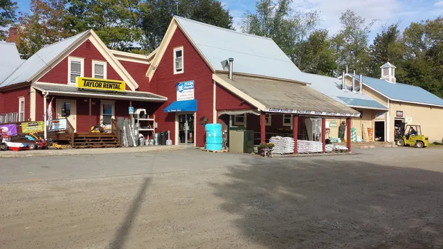 The Farmyard Store & Newport Rental Center