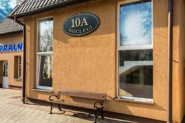 Noclegi10a