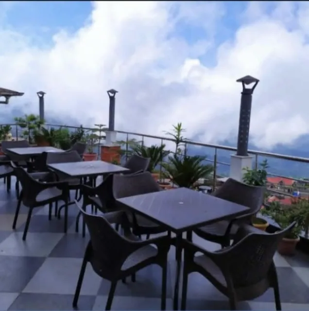 DARJEELING HOTEL SANDRUP