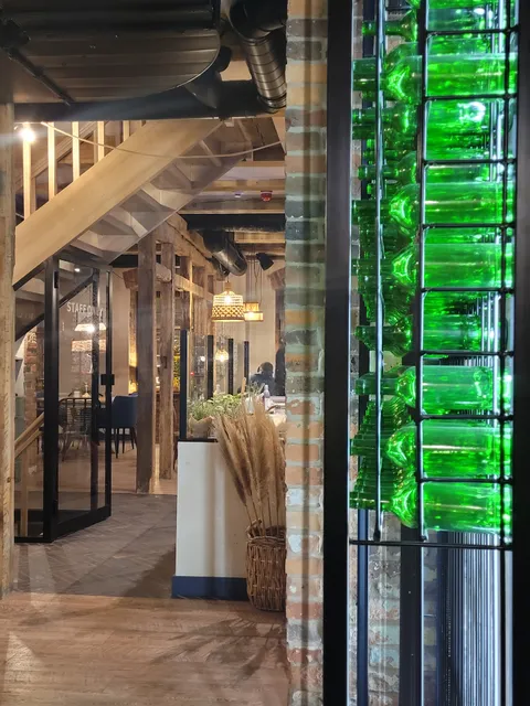 Dom Pizzy i Tapas Food & Drink