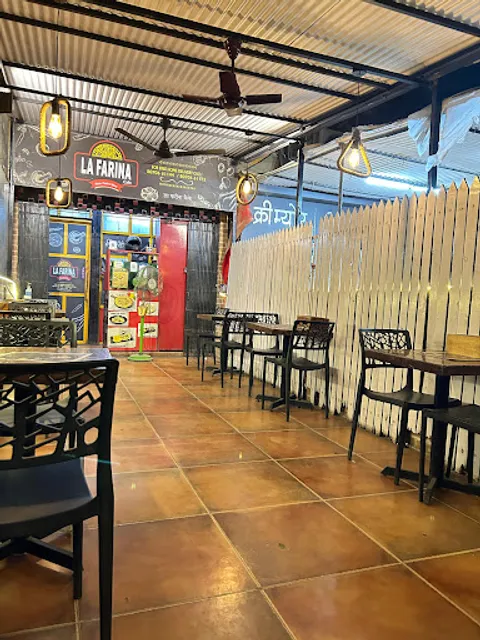 La Farina Cafe