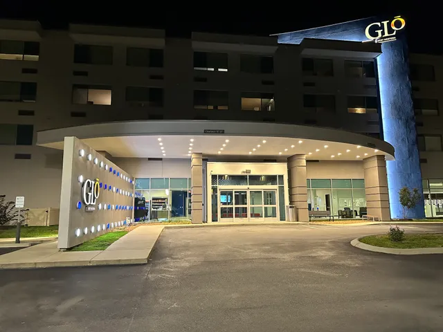 GLō Best Western Nashville Airport