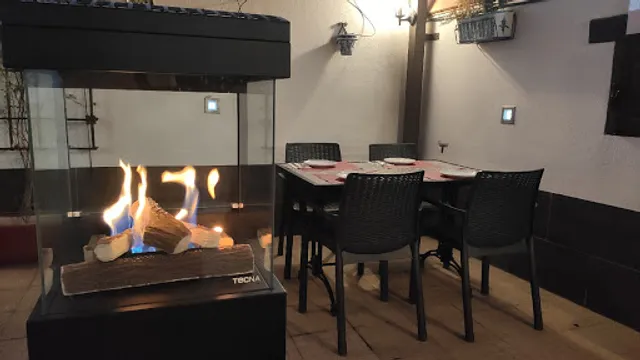 Restaurante LA CAYENA