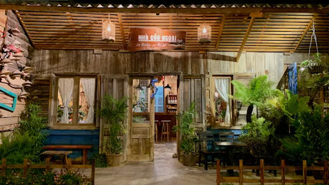 Nhà Của Ngoại cafe