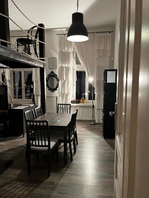 Czingu-LAK, Czingul-AUTÓ