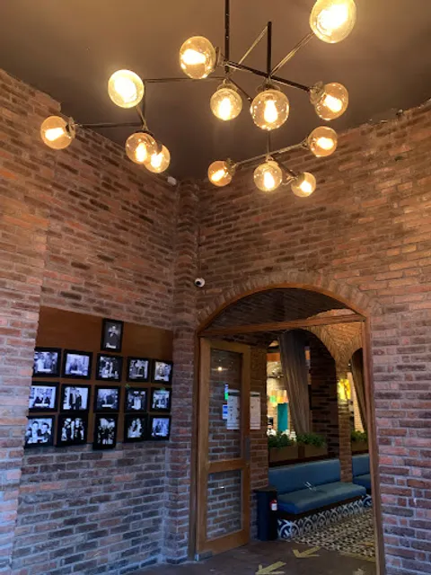 Los Arcos Restaurant