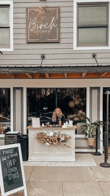 Birch on Main (formerly Adcock Farm + Co)