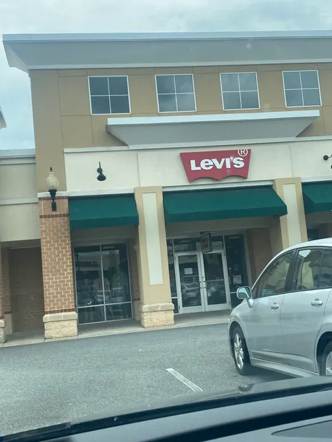 Levi’s Outlet Store