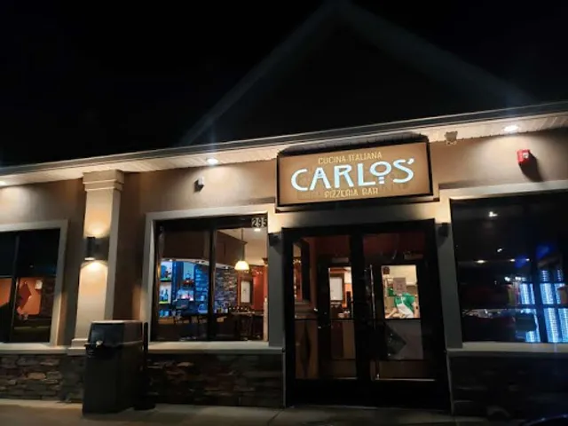 Carlos' Pizzeria and Bar