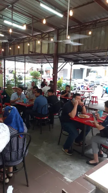 3d kedai Super thai Street Food & Bistro Restaurant
