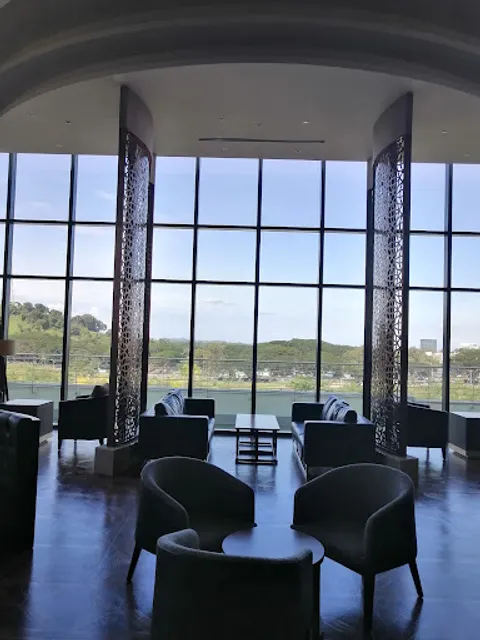 Treat Bar and Lounge