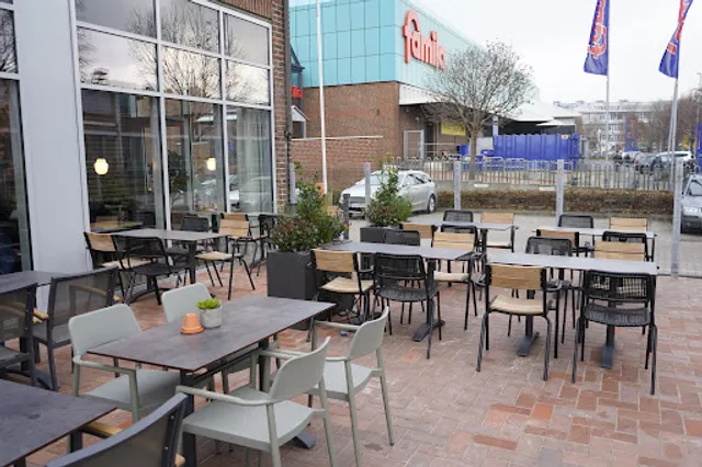 Junge Die Bäckerei.