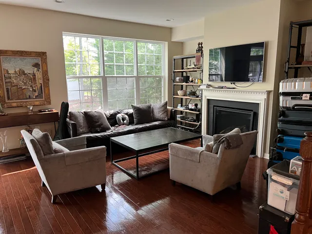 Helen Cleaning Services, LLC