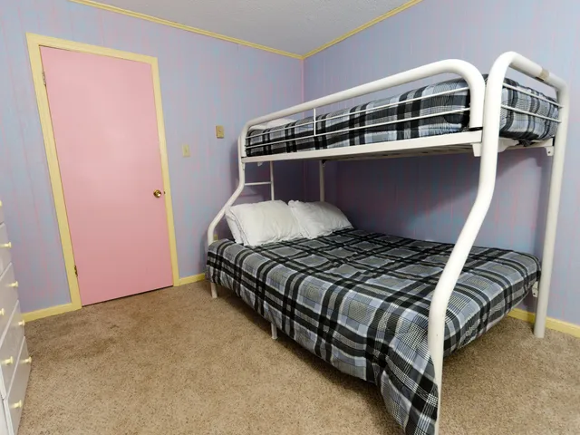 Leatherbark Condominiums