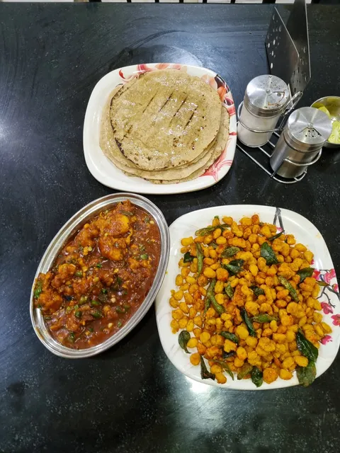 Sheel Kamal Restaurant