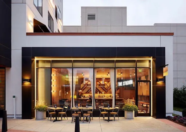 The Station Bar & Bites @ The Element Hotel Harrison-Newark