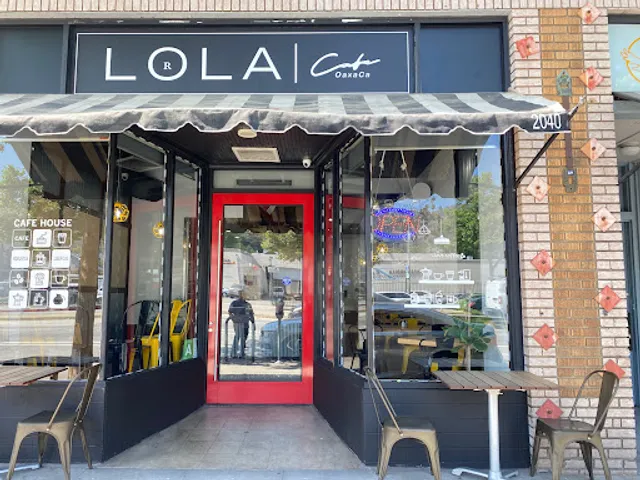 Lola café