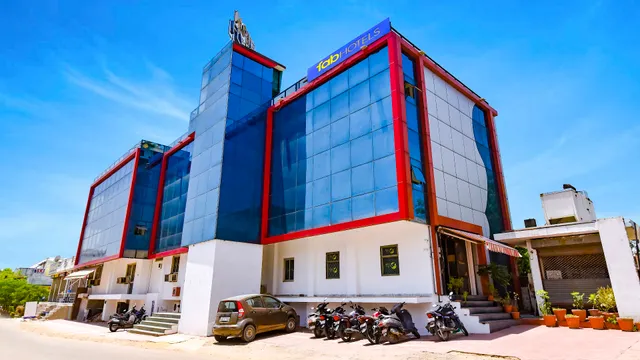 FabHotel Fly View - Hotels in Maruti Nagar, Jaipur