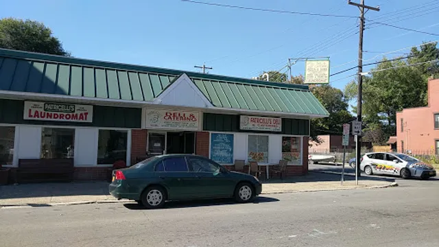 Patricelli's Deli & Catering