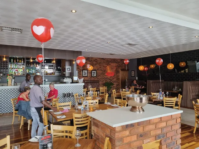 Del Forno Pizza, Pasta, Grill Parkmeadows