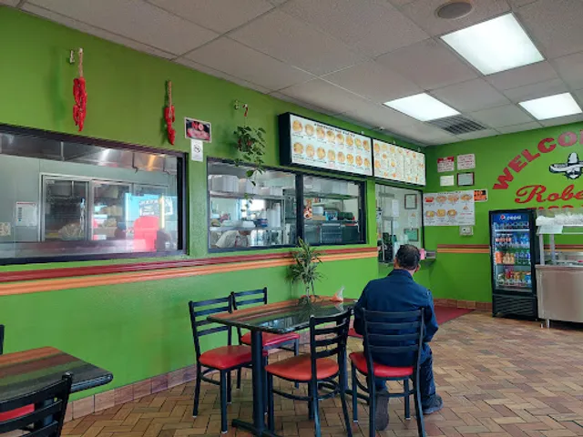 Roberto's Taco Shop