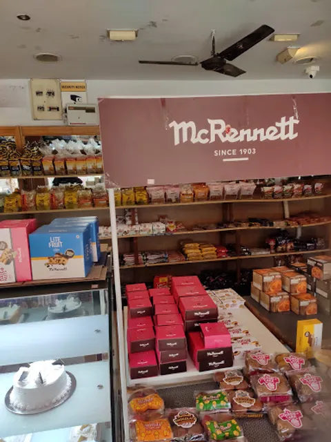 McRennett Cakes