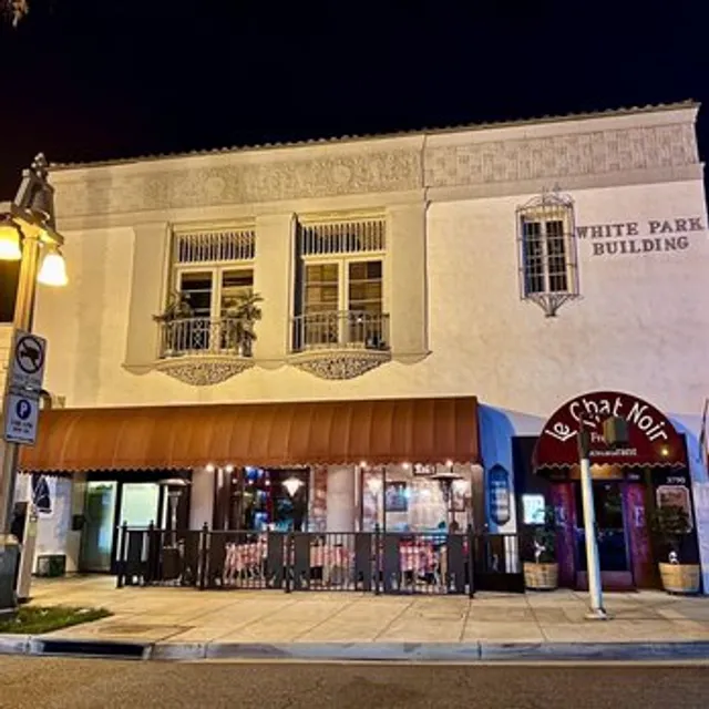 Le Chat Noir French Restaurant