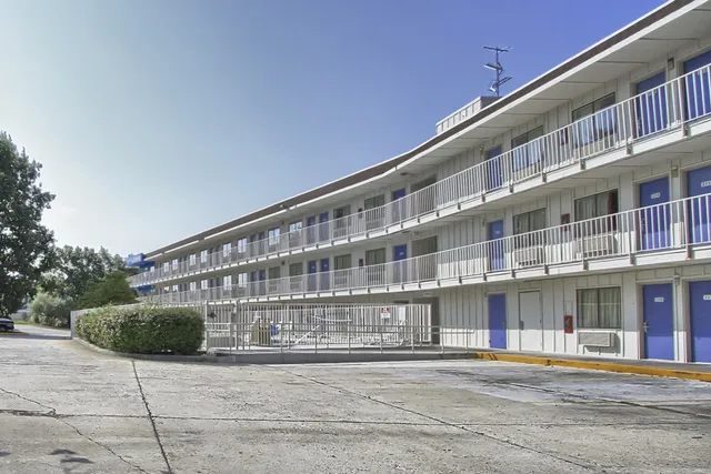Motel 6 New Cumberland, PA - Harrisburg - Hershey South