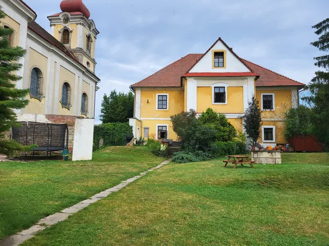 Fara Choustníkovo Hradiště