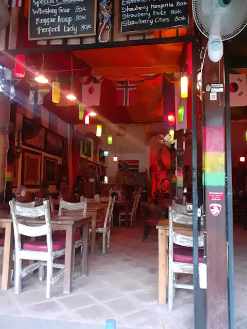 Warung Nyonyo Sanur Reggae