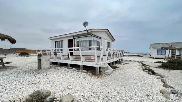 Refugio Humboldt - Cabañas y Buceo en Punta de Choros