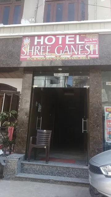 Shri Ganesh Yatri Niwas