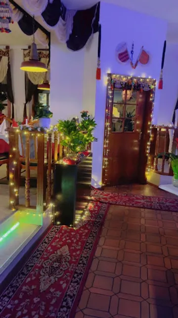 Hare Krishna Restaurant - Curry Haus, Indische Küche