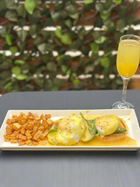 Willow Tree Tapas And Wine