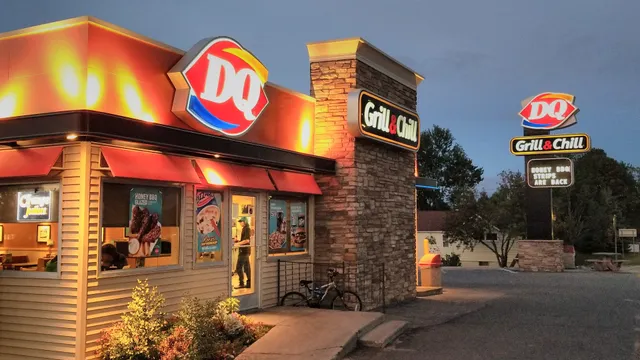 Dairy Queen Grill & Chill