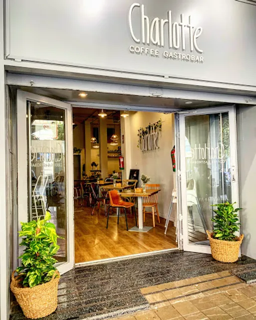 Charlotte Coffee Restaurante Gastrobar