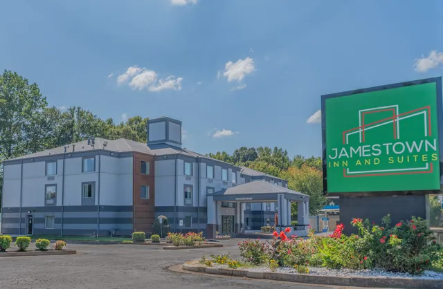 Jamestown Inn And Suites