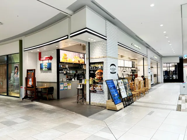 J.S. Burgers Cafe LaLaport Ebina