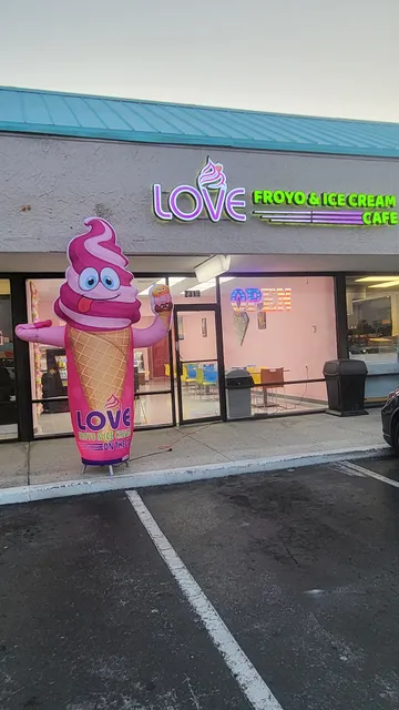 Love Froyo & Ice Cream Cafe (Tampa)
