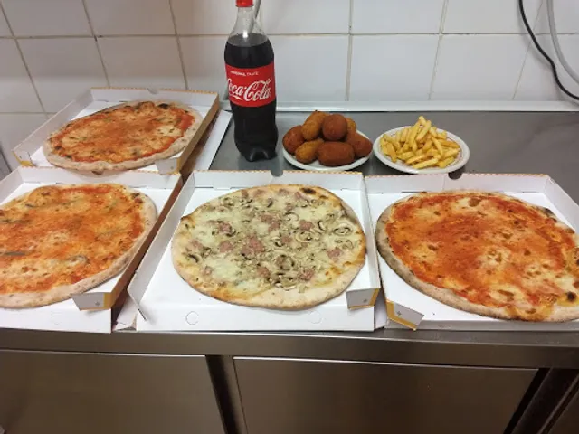 You Pizza forno a legna