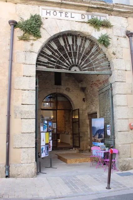 Office de tourisme Pays d'Apt Luberon - Bureau de Bonnieux