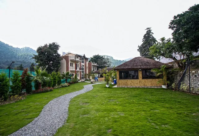 Hotel Chandra Inn- Serenity & Blessings