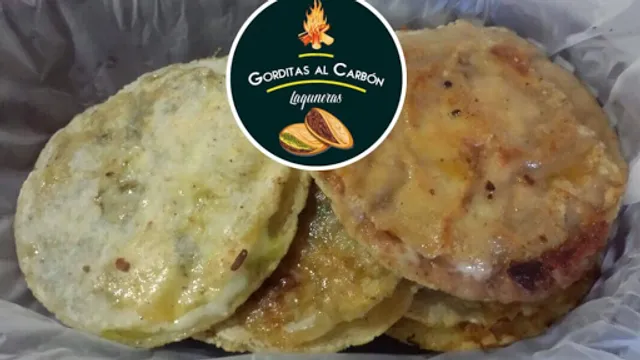 Gorditas al carbón - Laguneras