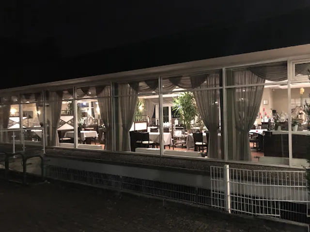 Da Leone İm Bürgerhaus Obertshausen (Hausen)