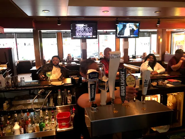 Applebee's Grill + Bar