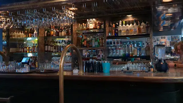 Chez Kenzo Bar And Grill