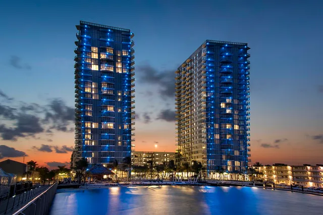 Icon Marina Village - Luxury Apartments